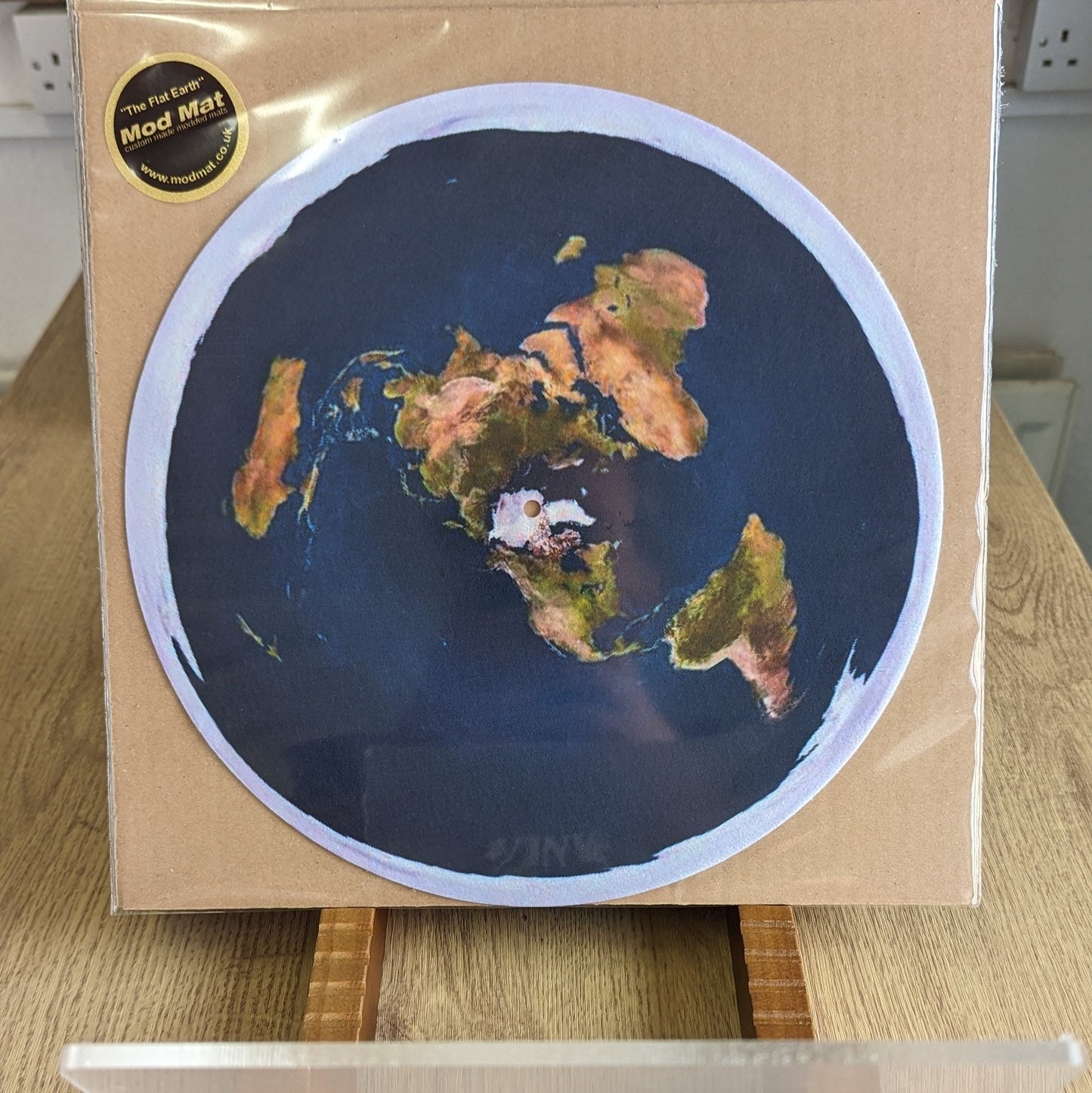 The Flat Earth Slipmat – 7"/12" Vinyl Turntable Mat